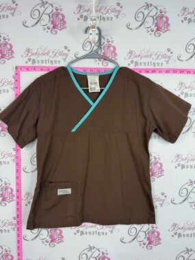 Urbane scrubs shirt y2k blue trim Brown pockets Scrub Top with Teal Trim